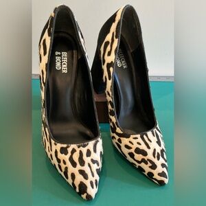 Bleecker & Bond Megan Pump Size 8